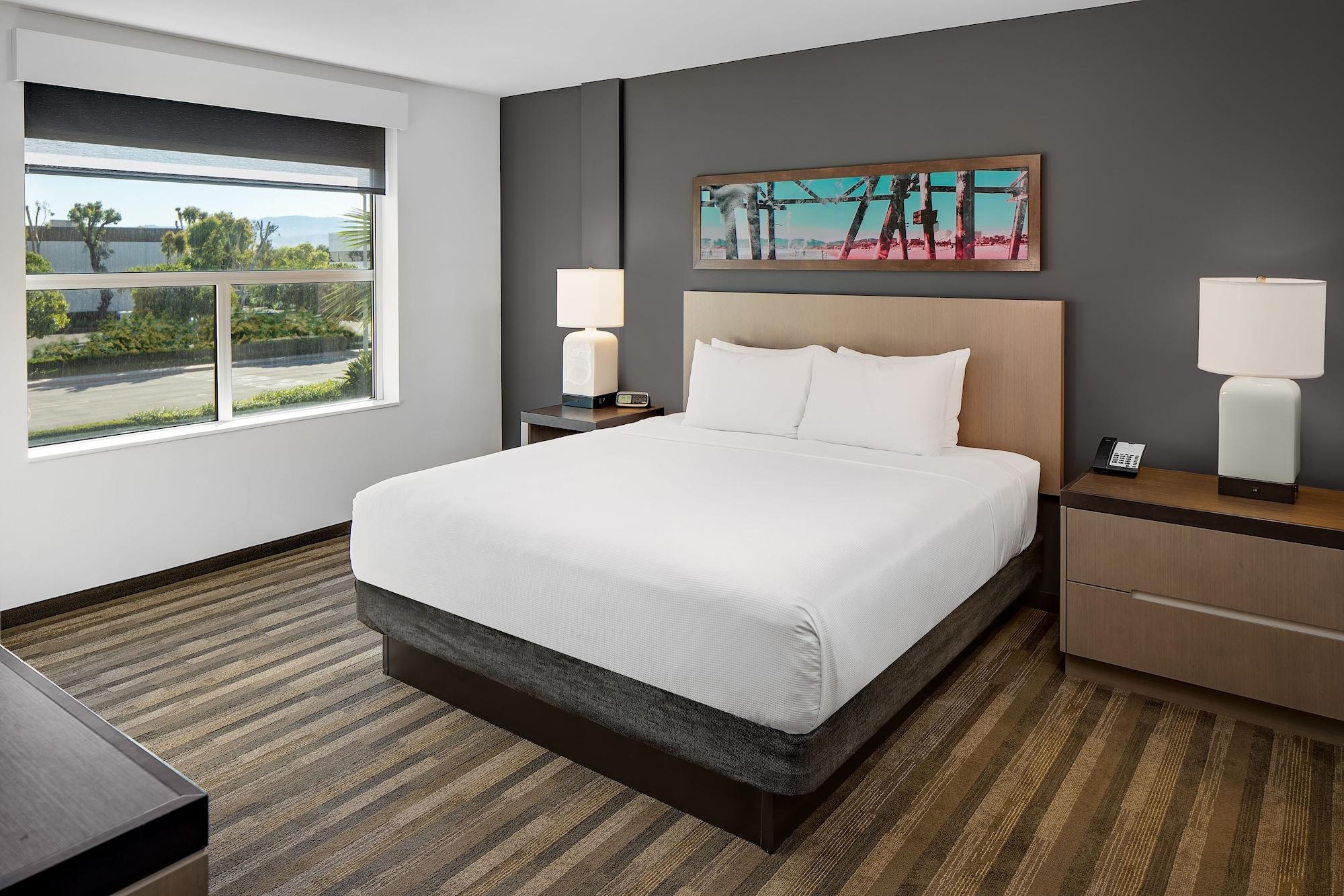 Hyatt House Irvine/John Wayne Airport Otel Dış mekan fotoğraf