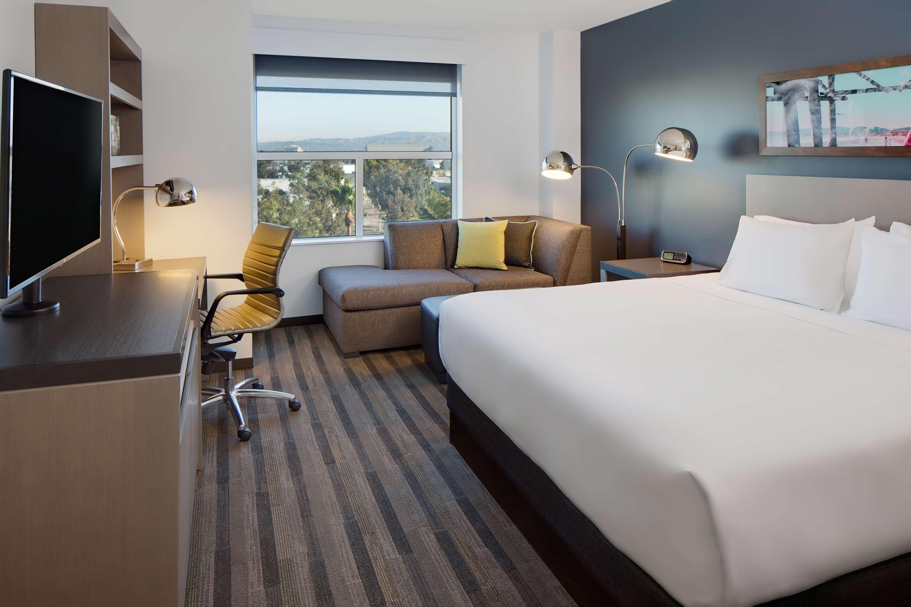 Hyatt House Irvine/John Wayne Airport Otel Dış mekan fotoğraf