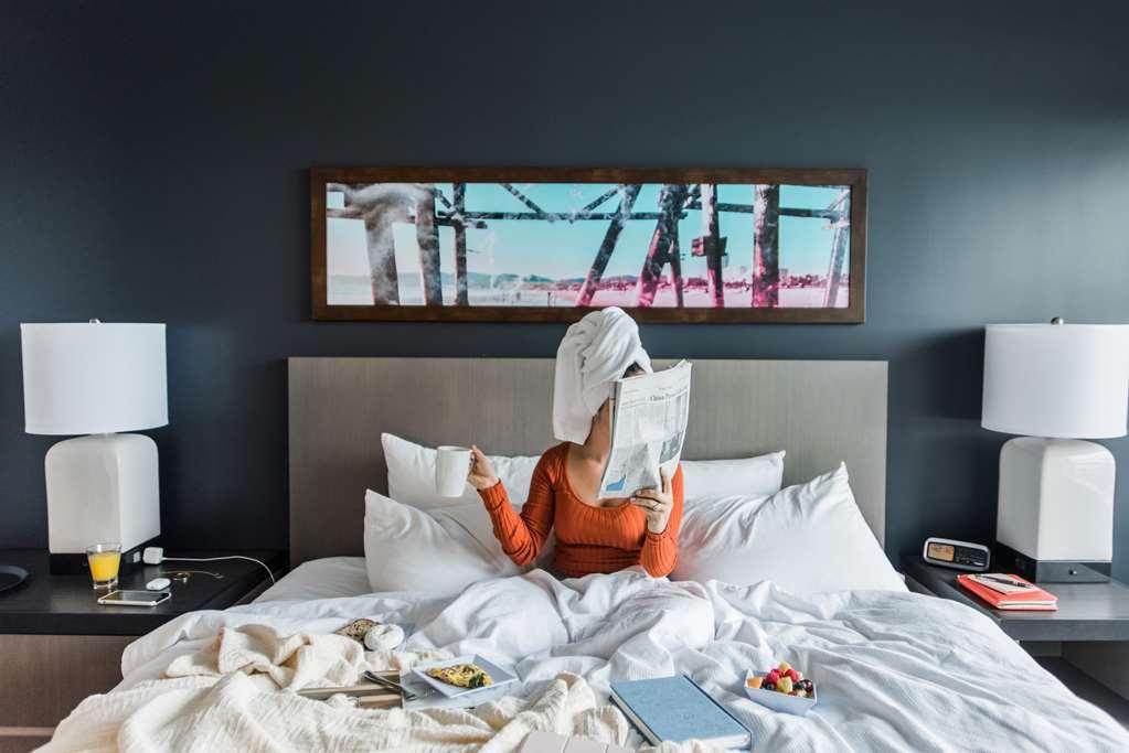Hyatt House Irvine/John Wayne Airport Otel Oda fotoğraf